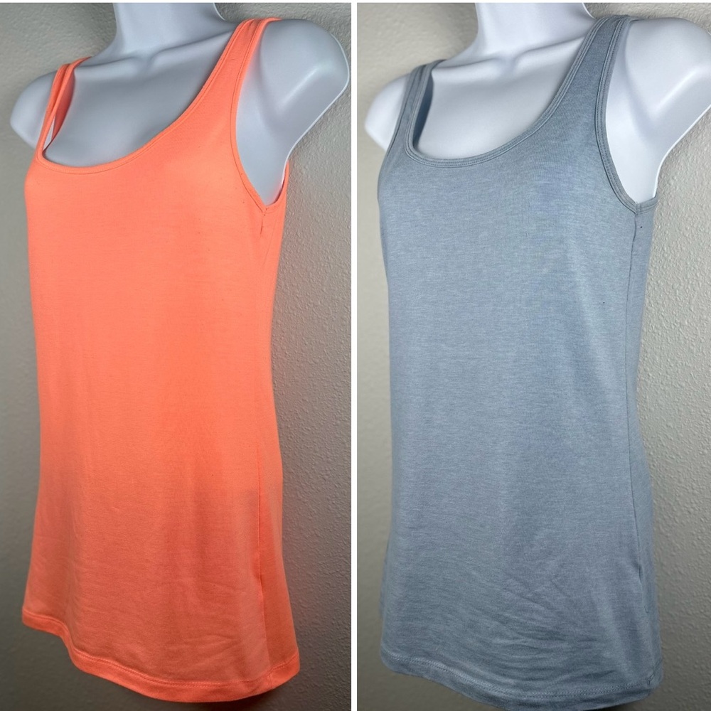 Atmosphere Lot of 2 Women’s Size 6 Tank Tops Peach and Light Blue